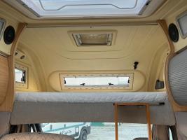 ARCA M 715 GLT MANSARDATO CON LETTO A CASTELLO TRASVERSALE / GARAGE