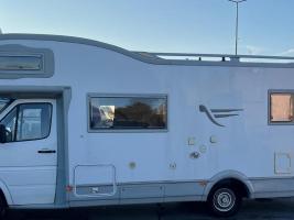 ARCA M 715 GLT MANSARDATO CON LETTO A CASTELLO TRASVERSALE / GARAGE