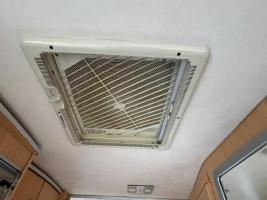 ARCA M 715 GLT MANSARDATO CON LETTO A CASTELLO TRASVERSALE / GARAGE